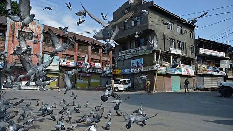 Curfew Relaxed In Four Districts of Kashmir