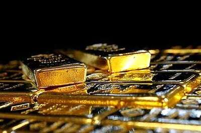 Gold Jumps 1% On Dollar Retreat, Dovish Fed Stance