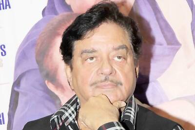Shatrughan Sinha stokes controversy; backs RSS chief's view on review of reservation policy