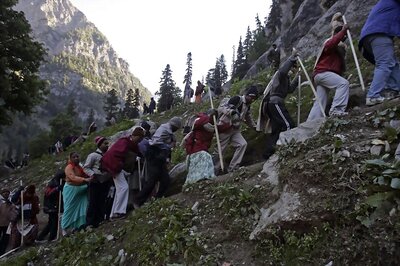 All Stranded Indian Kailash Mansarovar Pilgrims Evacuated from Nepal