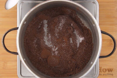 How to Make Christmas Hot Chocolate