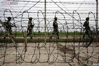 Uneasy calm in J&K border villages after repeated Pakistan firing
