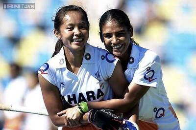 Yearender 2013: Women outshine men in Indian hockey