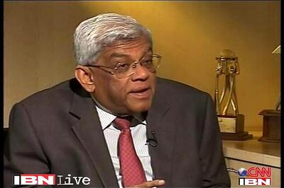 'Lack of political will holding India back'