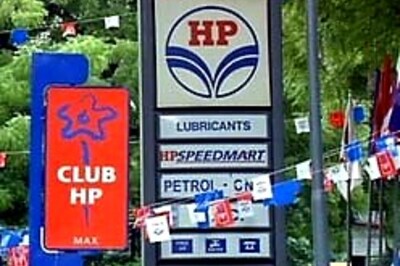 UPA set to hike fuel prices, petrol to be dearer by Rs 3