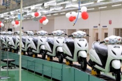 Two-Wheeler Sales Not In line with Sales of Passenger Vehicles and 3-Wheelers: SIAM