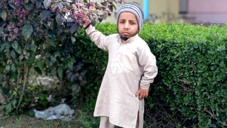 UP Man Who Asked Police to Find Him a Bride Bombarded With Proposals After Viral Video