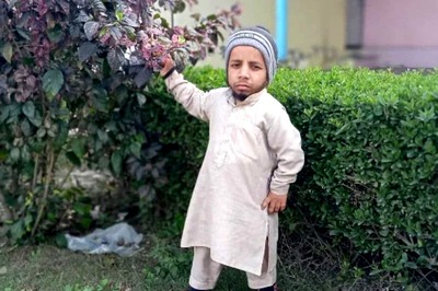 UP Man Who Asked Police to Find Him a Bride Bombarded With Proposals After Viral Video