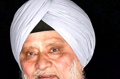 Bishan Singh Bedi Passes Away at 77: Top 5 Spells of Legendary India Spinner