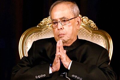 Pranab Mukherjee Continues to be on Ventilator Support, Health Being Constantly Monitored: Hospital
