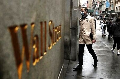 S&P 500, Dow snap seven-day winning streak as concern mounts over stimulus deal