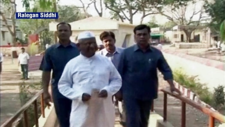 Anna Hazare to go on hunger strike over Land Bill, One Rank One Pension