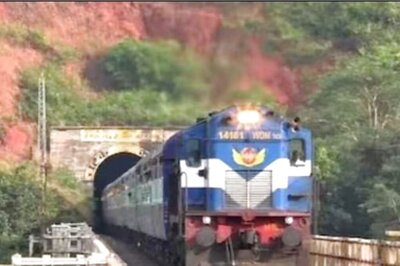 Highways Ministry, Railways Achieve Around 40% Capital Expenditure Till July, Aim to Spend 90% by December