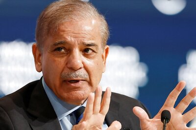 Pakistan Slashes 150,000 Jobs And Closes Six Ministries As Part Of USD 7 Billion IMF Loan Deal