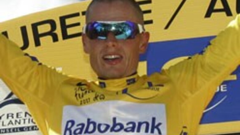 Rasmussen sacked, out of Tour de France