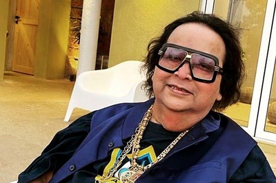 Bappi Lahiri Passes Away: From Abu Jani-Sandeep Khosla to Nachiket Barve, the Fashion Industry Remembers the King of Gold