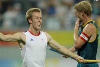 Defending champion Australia enter men's hockey semis