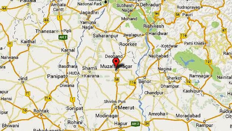 Five injured in stone-pelting between two groups
