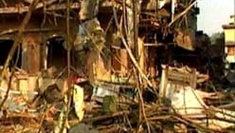 '93 blasts: Court convicts 3, lets off 2